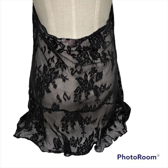 Victoria’s Secret large lingerie slip dress black lace halter - Picture 3 of 11